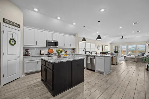 $489,000 | 529 Cold Riv Run, Kyle, TX 78640