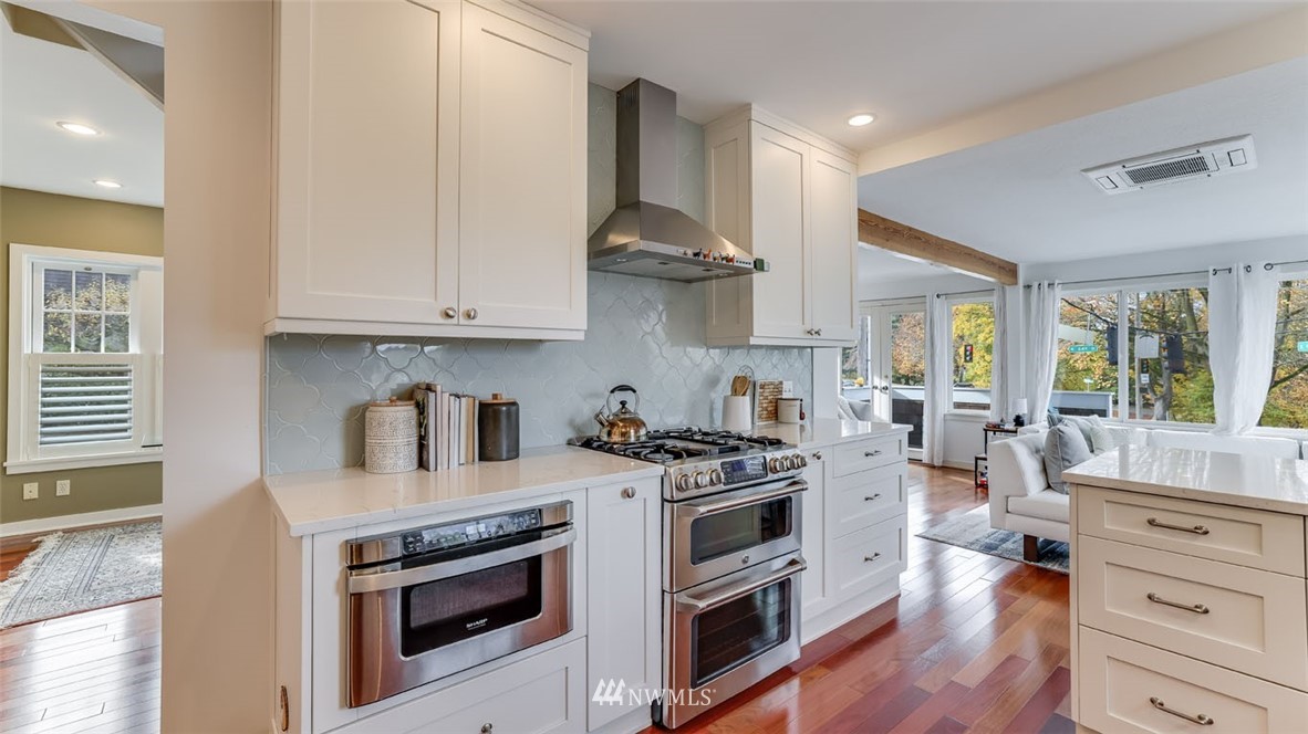 6400 East Green Lake Way North Seattle, WA 98103 - Photo 12 of 31 Gallery Image 12