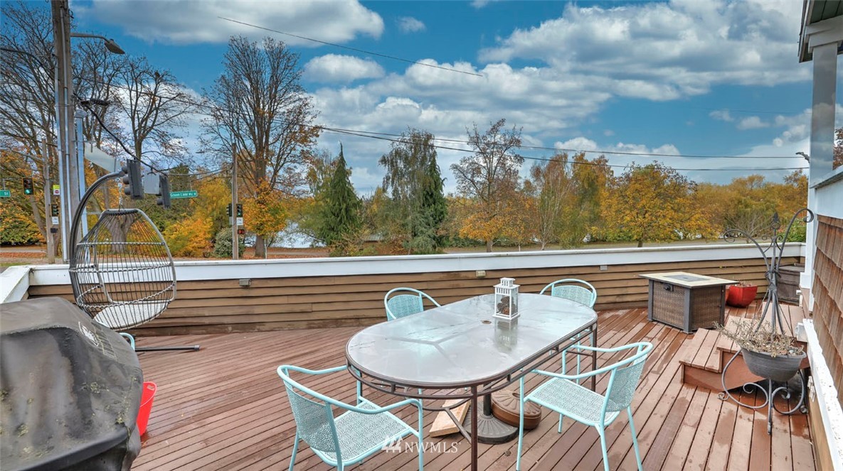 6400 East Green Lake Way North Seattle, WA 98103 - Photo 20 of 31 Gallery Image 20