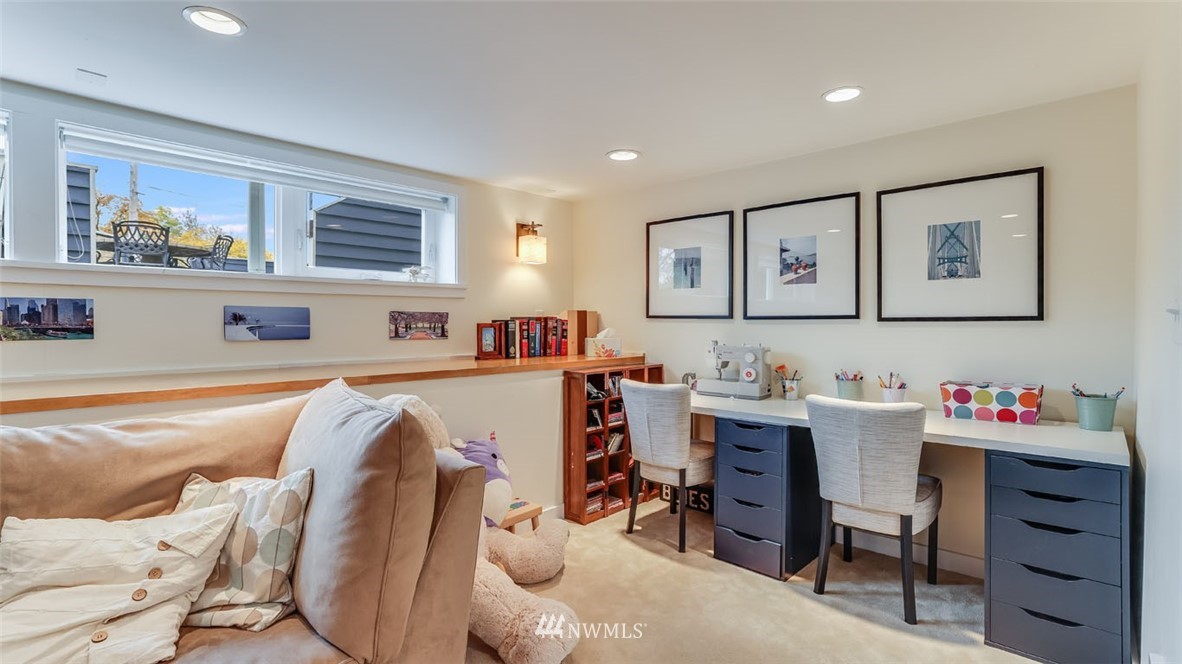 6400 East Green Lake Way North Seattle, WA 98103 - Photo 26 of 31 Gallery Image 26