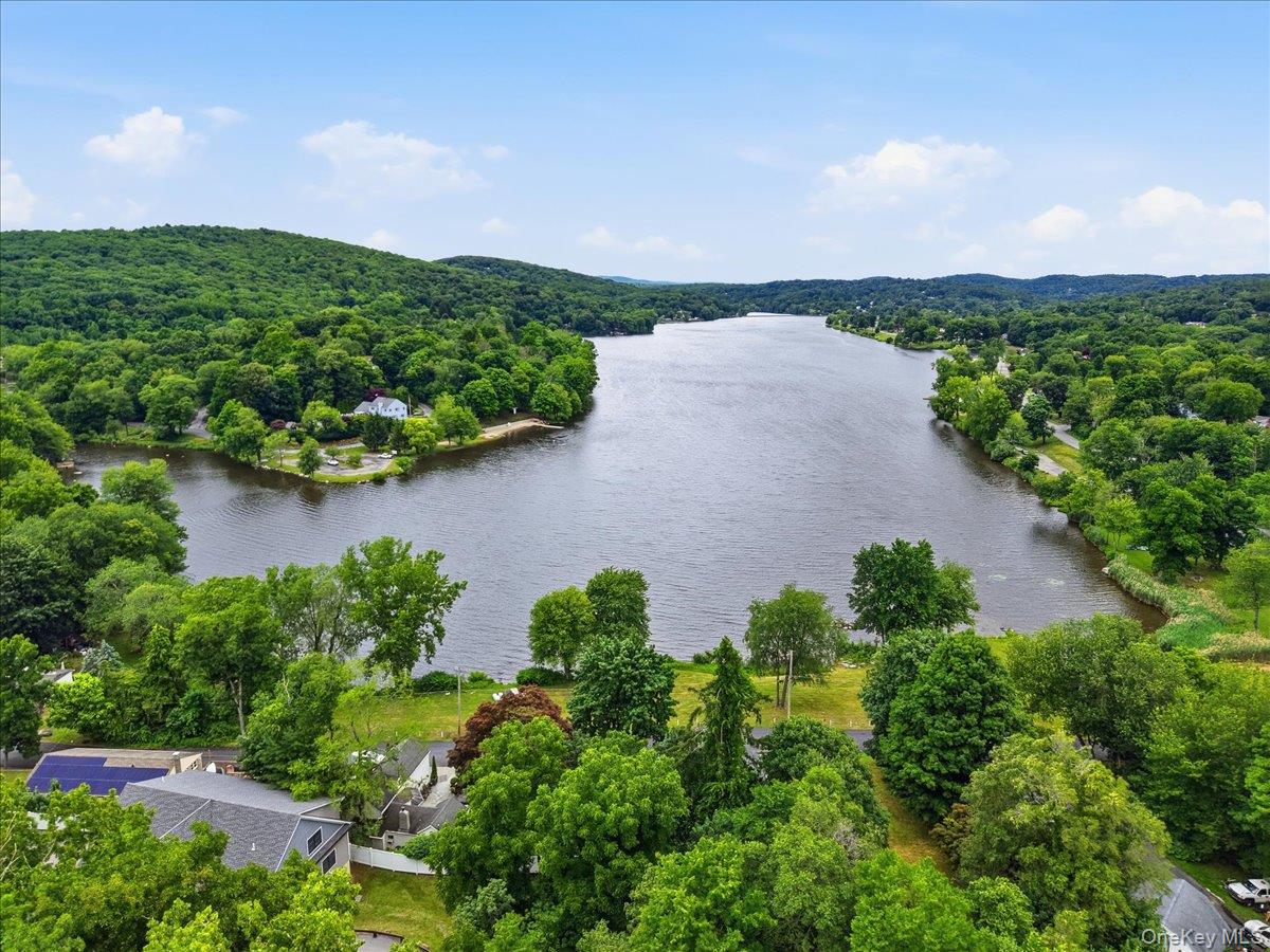 11 Brayton Road Carmel, NY 10512 - Photo 17 of 21 Ariel View / Lake Carmel