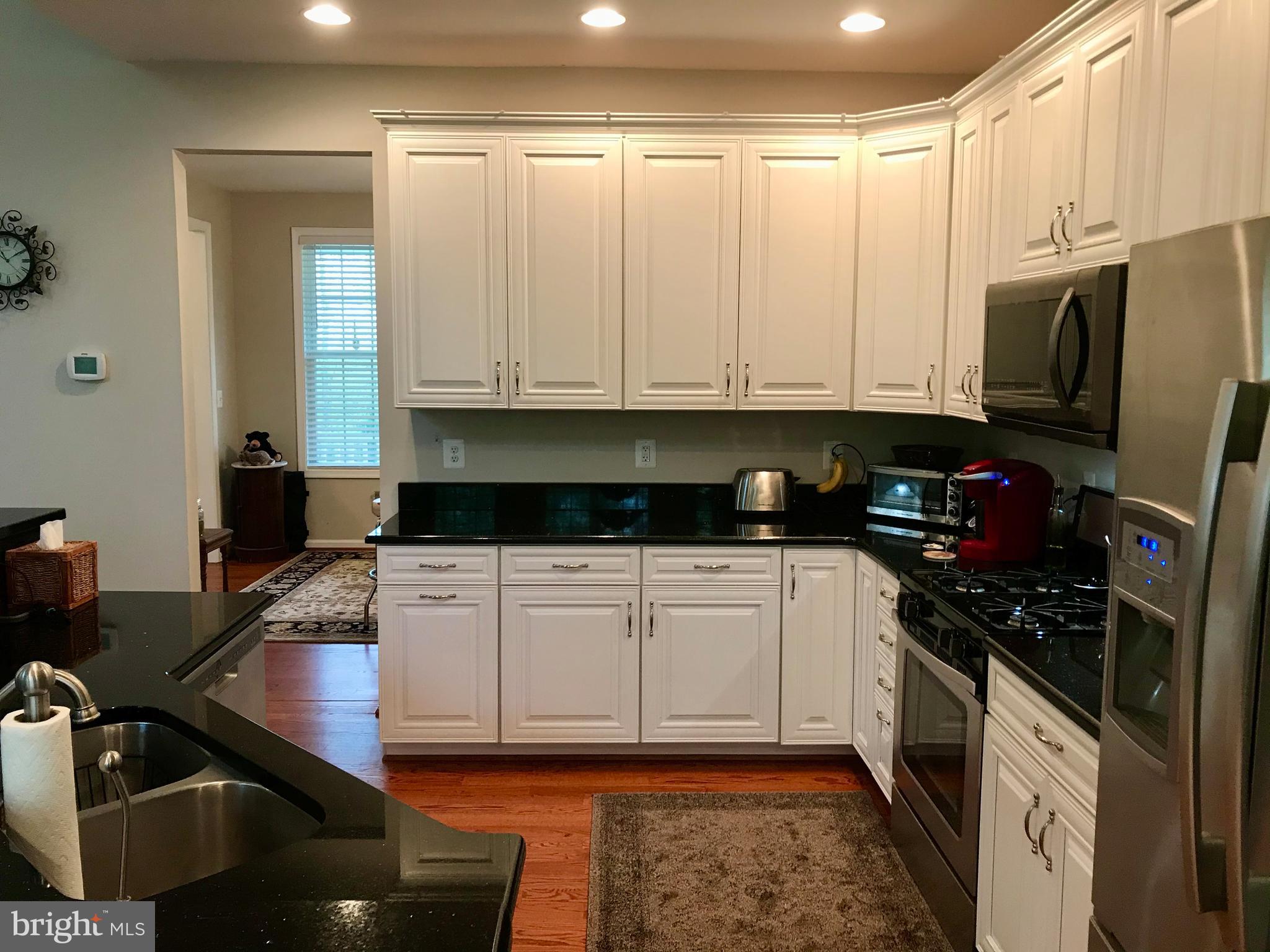 7167 Dudie Road Marshall, VA 20115 - Photo 29 of 93 Gourmet Kitchen with wood floors.