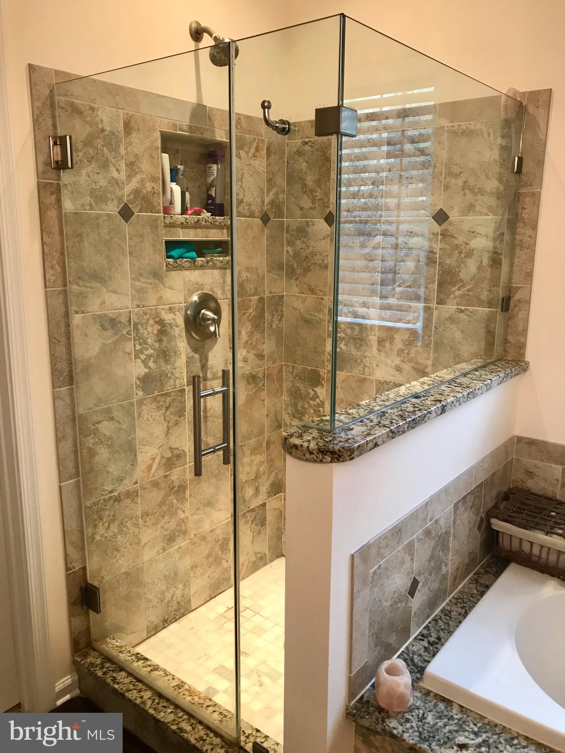 7167 Dudie Road Marshall, VA 20115 - Photo 45 of 93 Ceramic Tile and Glass Walled & Door Shower.