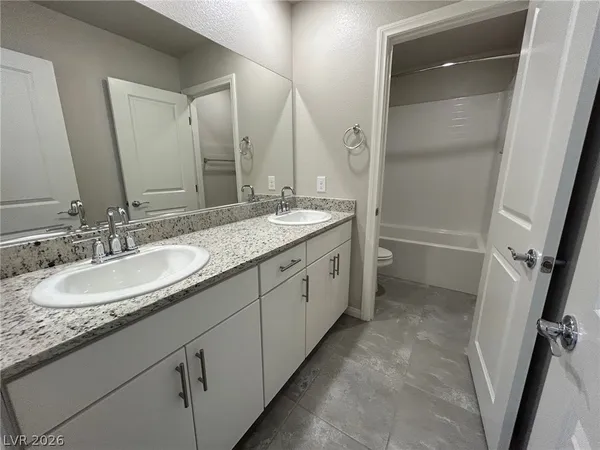 $2,775 | 7526 Pink Mimosa Avenue, Las Vegas, NV 89113