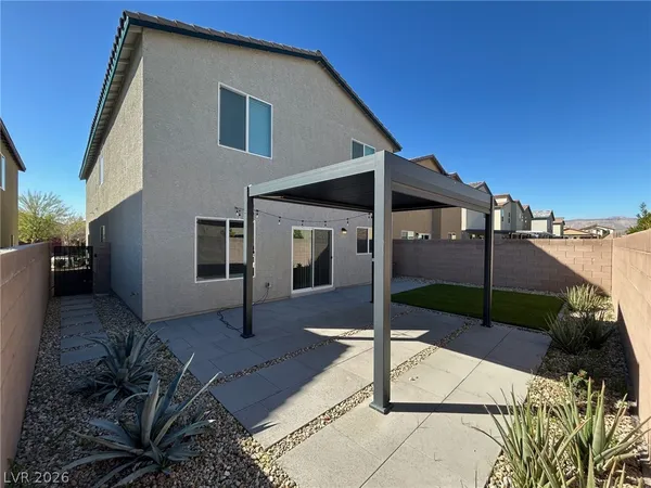 $2,775 | 7526 Pink Mimosa Avenue, Las Vegas, NV 89113