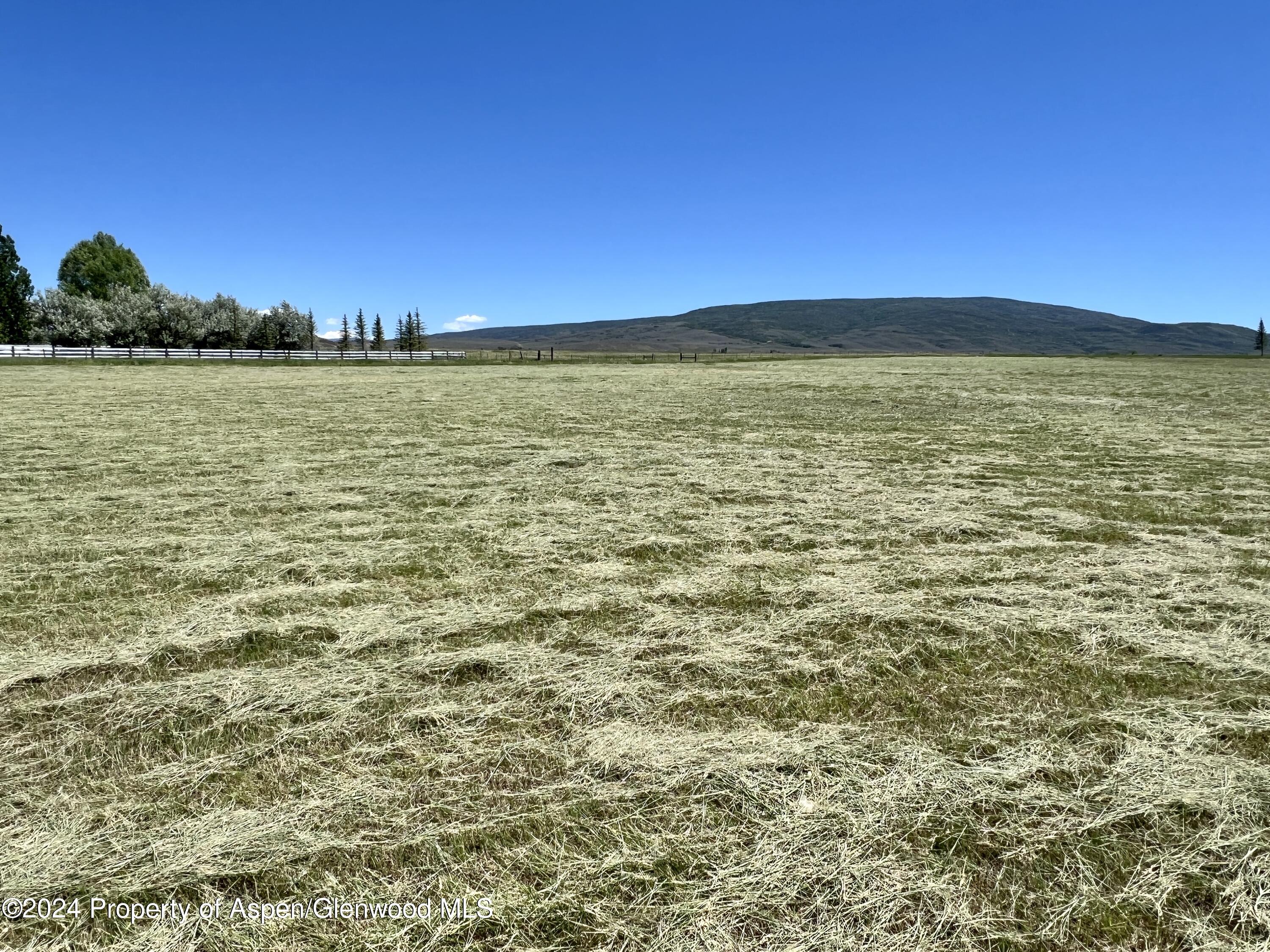1201 White River Road Meeker, CO 81641 - Photo 5 of 11 .
