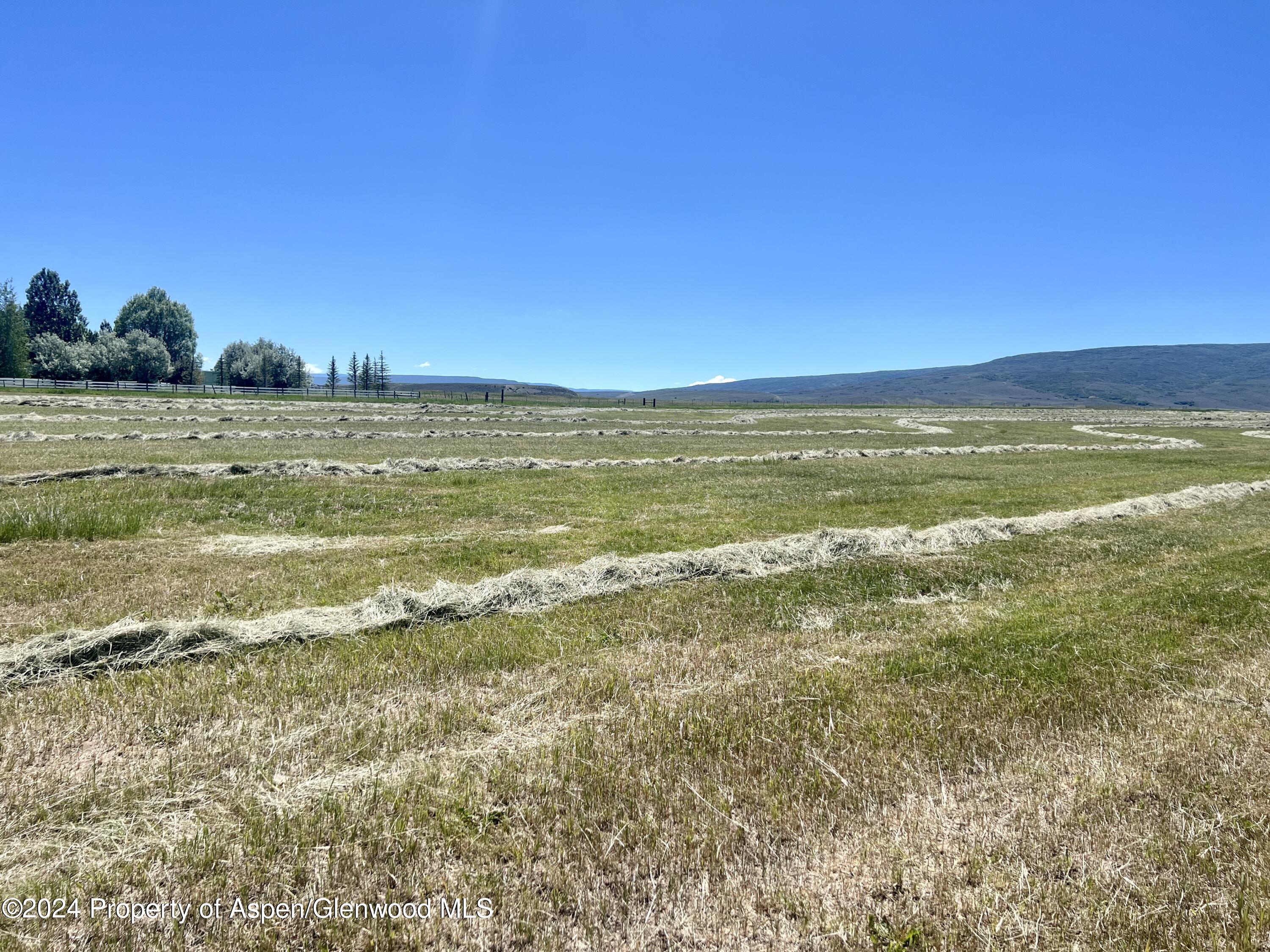 1201 White River Road Meeker, CO 81641 - Photo 6 of 11 .