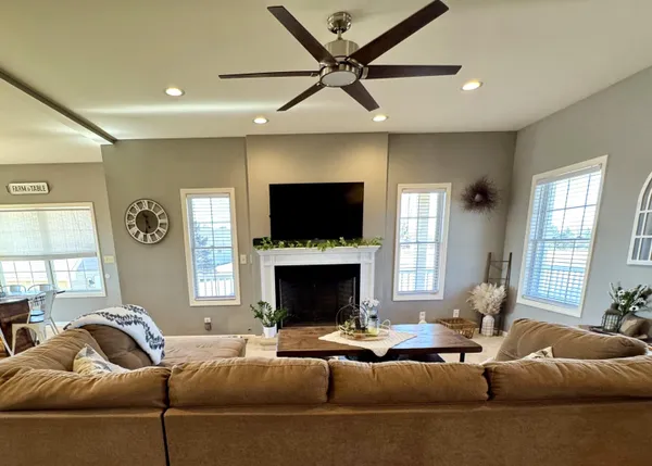 $525,000 | 28-1 Lake Carroll Boulevard, Lake Carroll, IL 61046