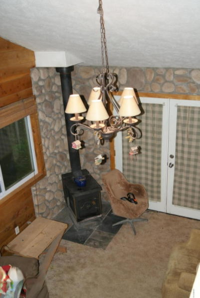 7708 Miles Road Six Lakes, MI 48886 - Photo 8 of 21 Livingroom