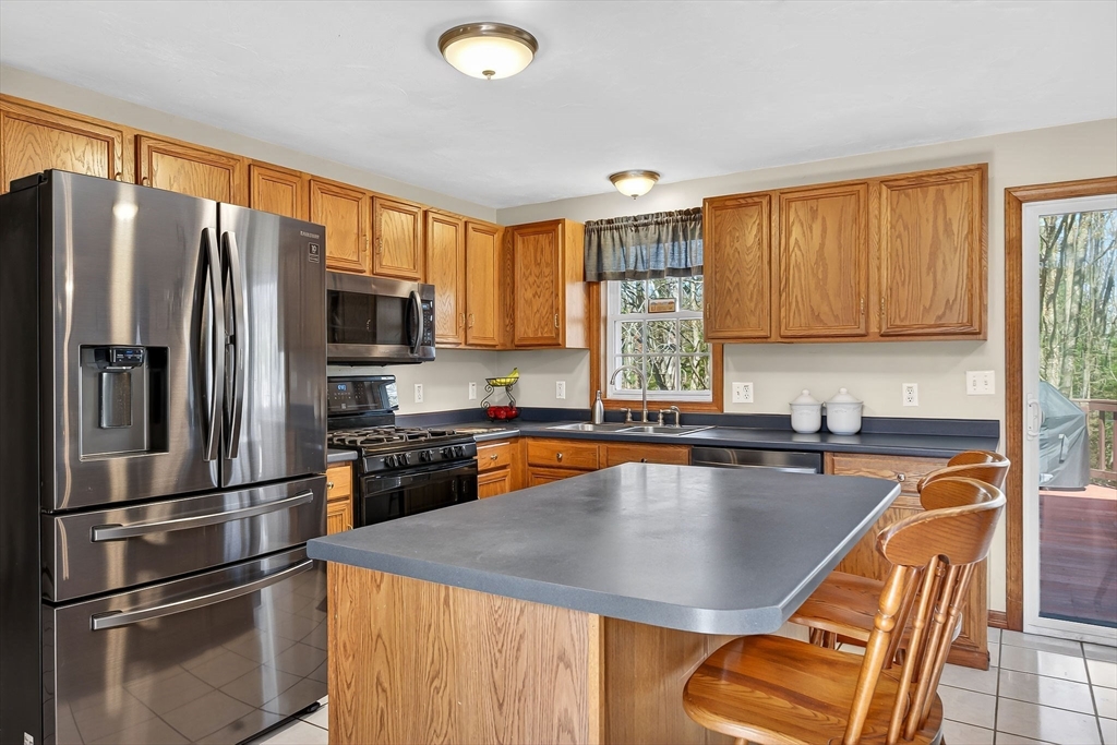 58 Laurel View Road Templeton, MA 01468 - Photo 12 of 30