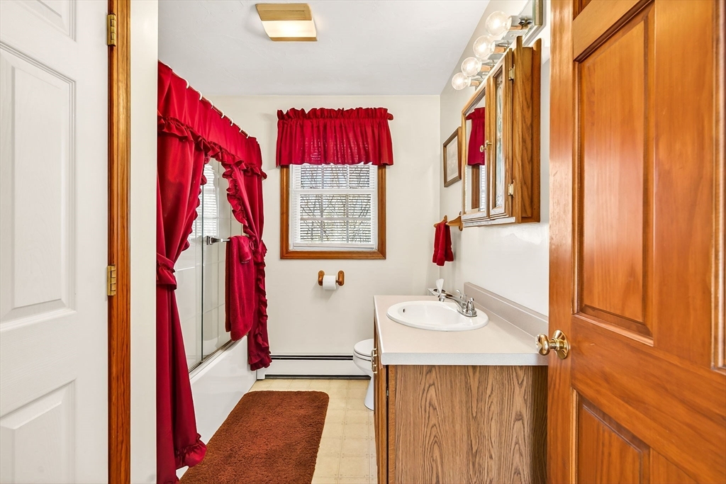 58 Laurel View Road Templeton, MA 01468 - Photo 26 of 30