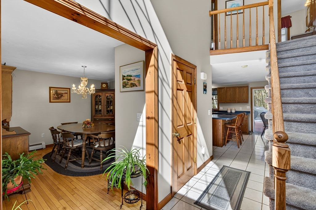 58 Laurel View Road Templeton, MA 01468 - Photo 5 of 30