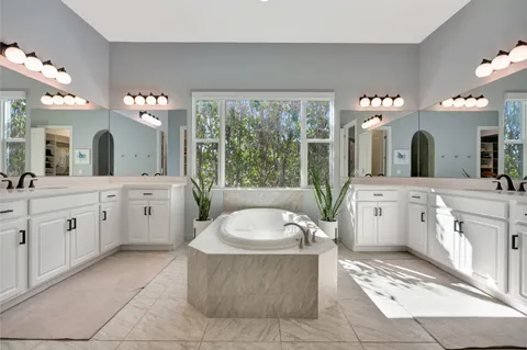 $3,785,000 | 8150 Southeast Grassy Holw Trail, Jupiter, FL 33458