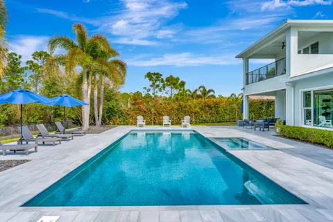$3,785,000 | 8150 Southeast Grassy Holw Trail, Jupiter, FL 33458