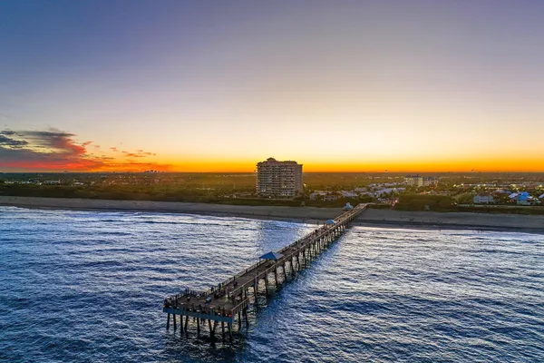 $3,785,000 | 8150 Southeast Grassy Hollow Trail, Jupiter, FL 33458