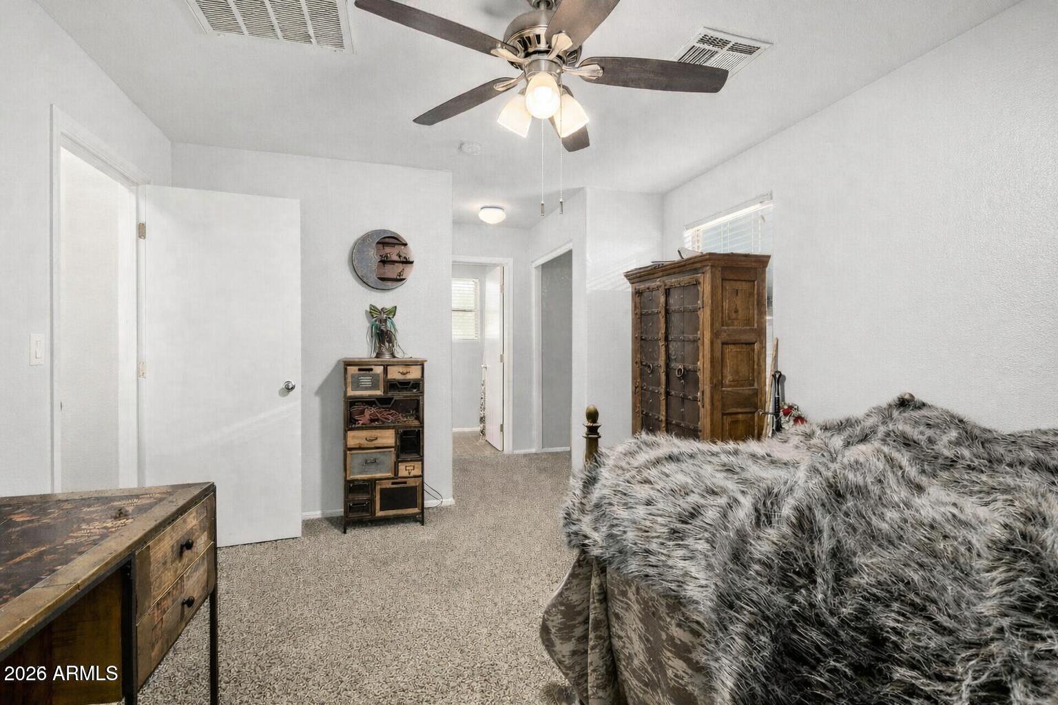 6307 West Beverly Road Laveen, AZ 85339 - Photo 13 of 21 owner suite bedroom