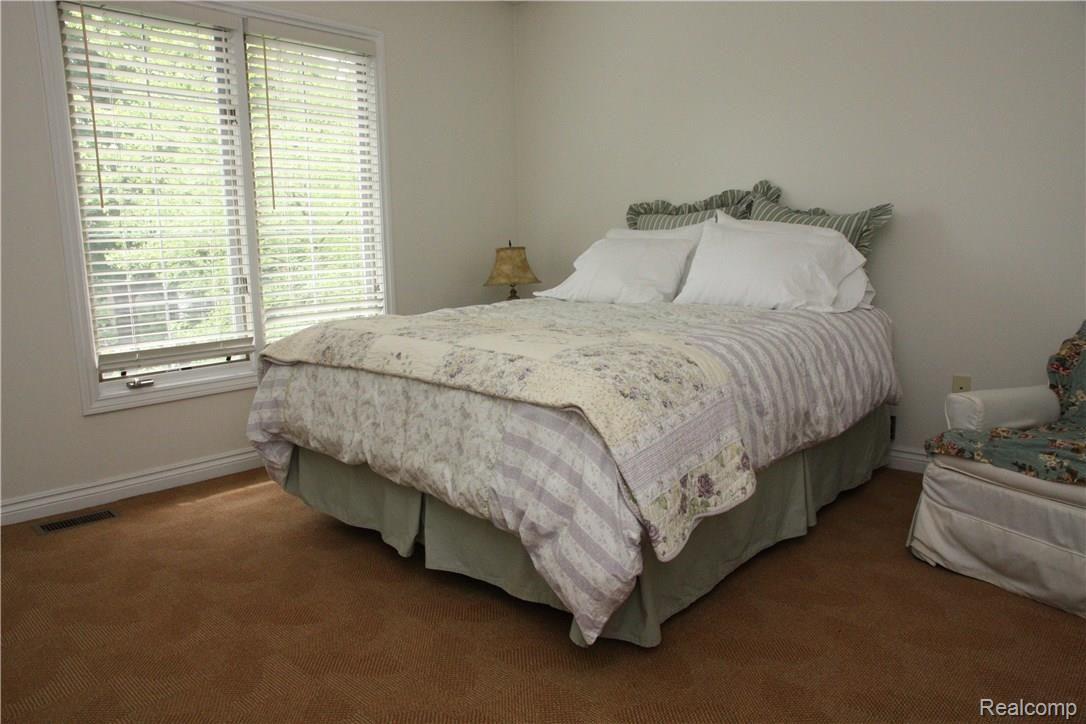 180 Baldwin Road Birmingham, MI 48009 - Photo 22 of 26 21.JPG