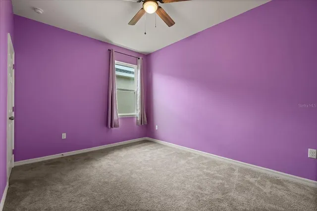 a view of empty room with window