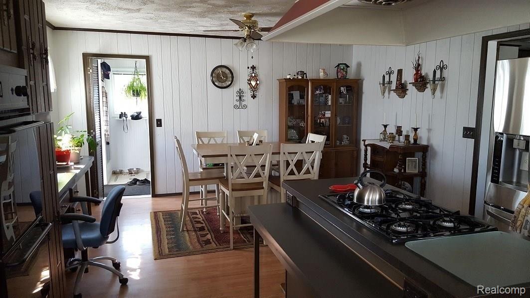 8945 North Robb Road Fowlerville, MI 48836 - Photo 4 of 9 robb 3.jpg