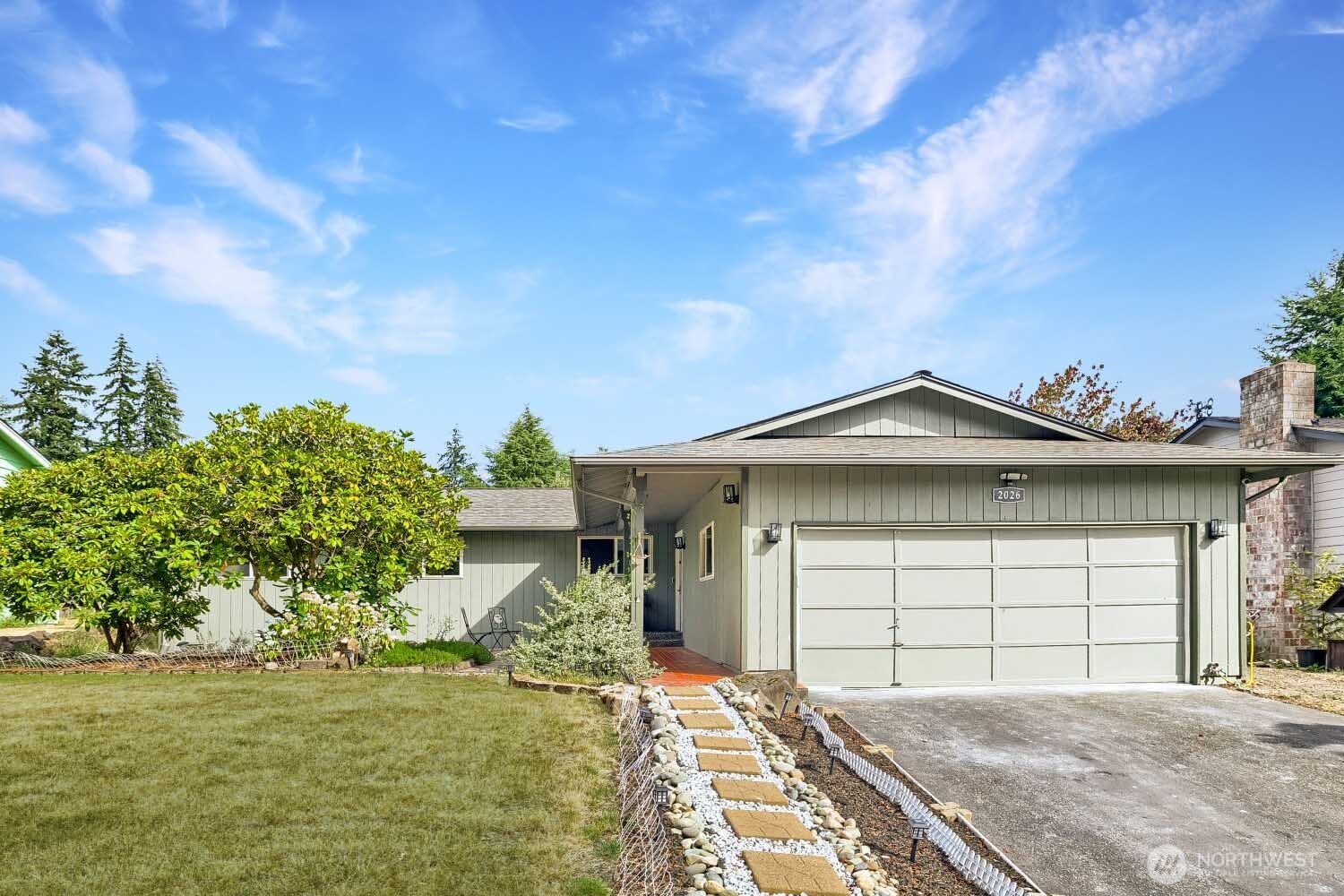 2026 Timber Trail Bothell, WA 98012 - Photo 2 of 27