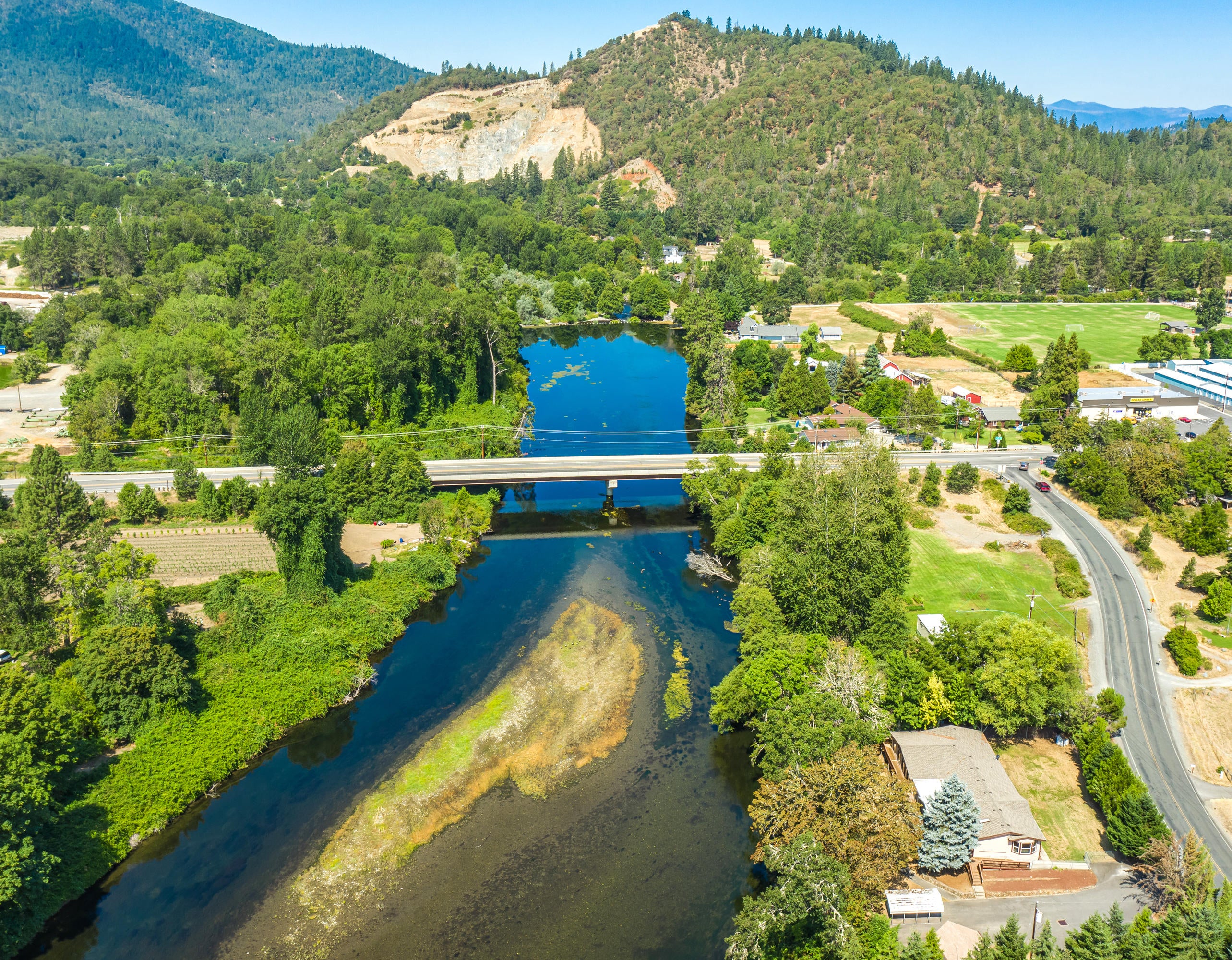6745 North Applegate Road Grants Pass, OR 97527 - Photo 61 of 82 DJI_0144-HDR