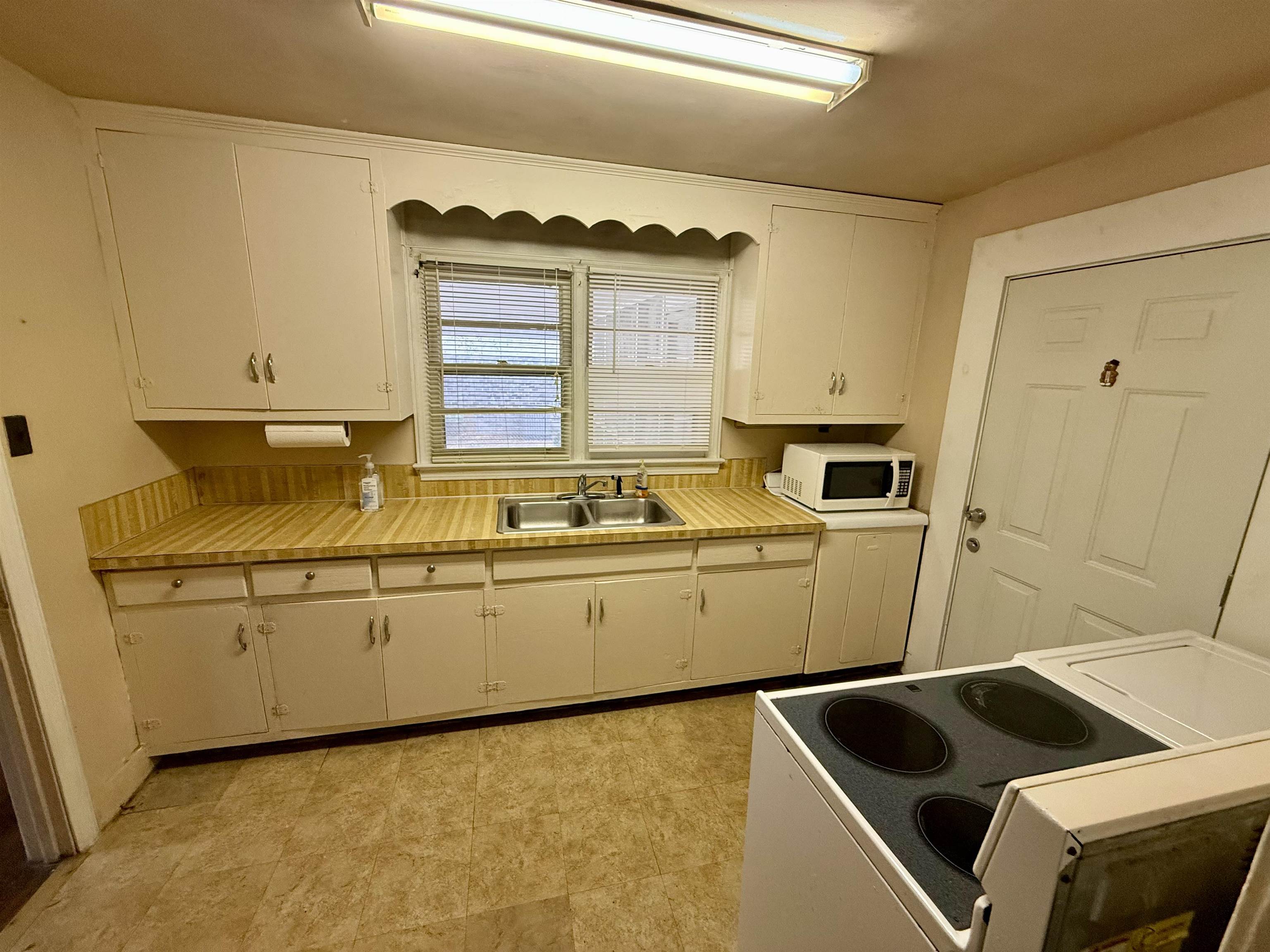 1738 Jasper Street Georgetown, SC 29440 - Photo 11 of 25