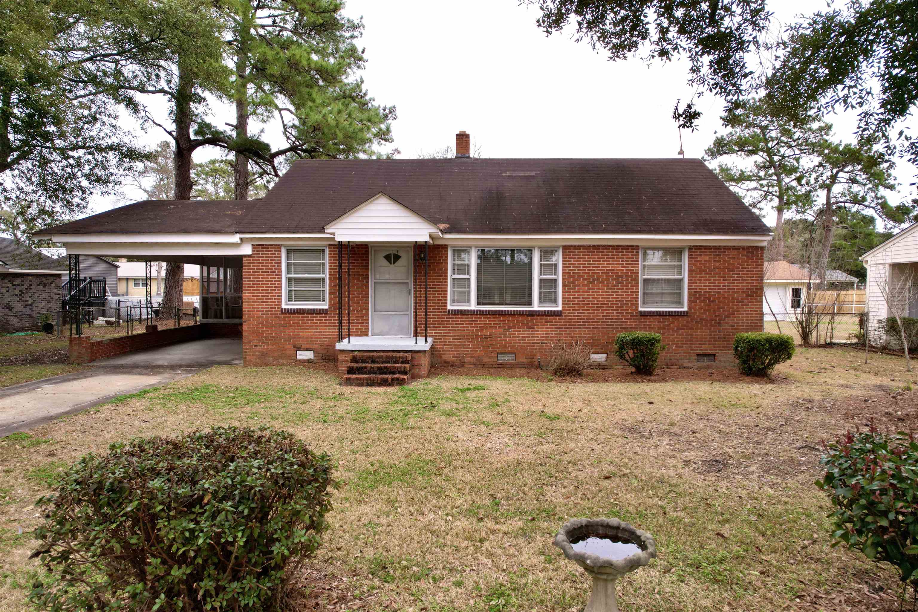 1738 Jasper Street Georgetown, SC 29440 - Photo 3 of 25