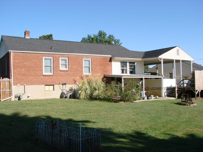 204 Knoll Road Roanoke, VA 24019 - Photo 2 of 25 20110919145246432441000000-o