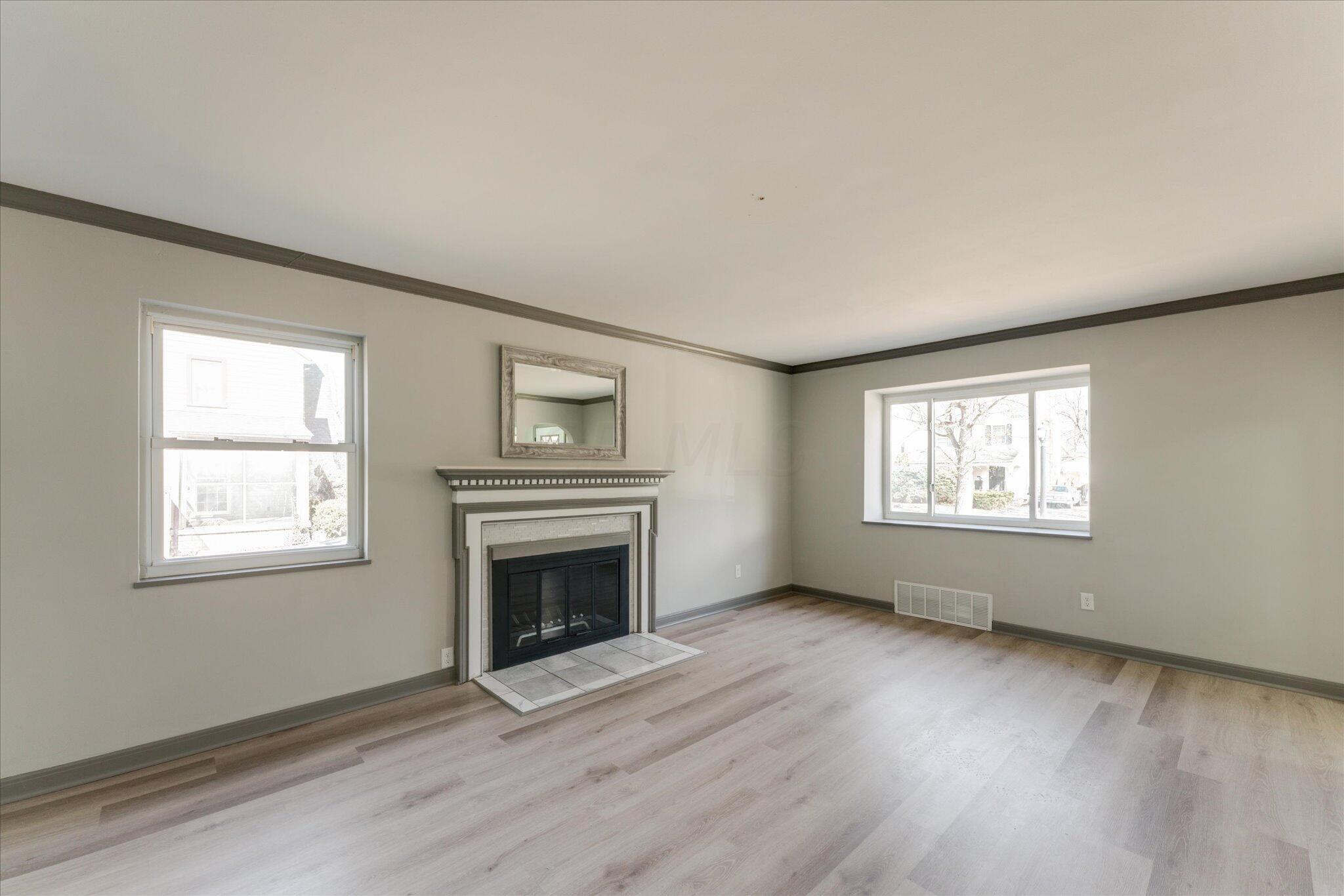953 Berkeley Road Columbus, OH 43206 - Photo 8 of 41 18-dsc00585-dsc00587