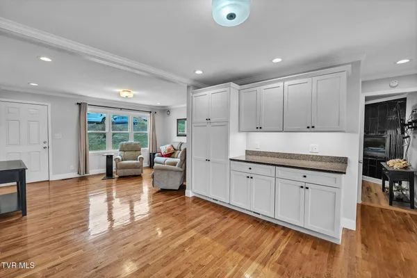$379,000 | 826 Mosby Street Southwest, Abingdon, VA 24210