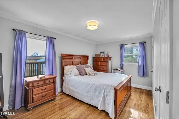 $379,000 | 826 Mosby Street Southwest, Abingdon, VA 24210