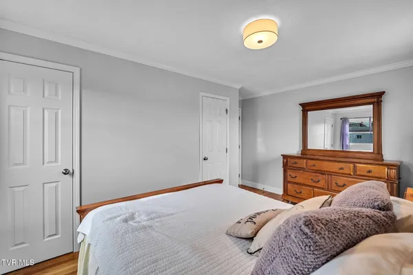 $379,000 | 826 Mosby Street Southwest, Abingdon, VA 24210