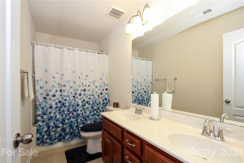 10329 Ebbets Road Charlotte, NC 28273 - Photo 26 of 36 Gallery Image 26