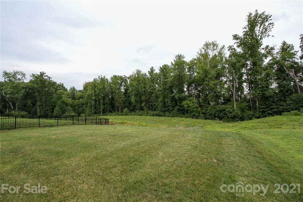 10329 Ebbets Road Charlotte, NC 28273 - Photo 33 of 36 Gallery Image 33