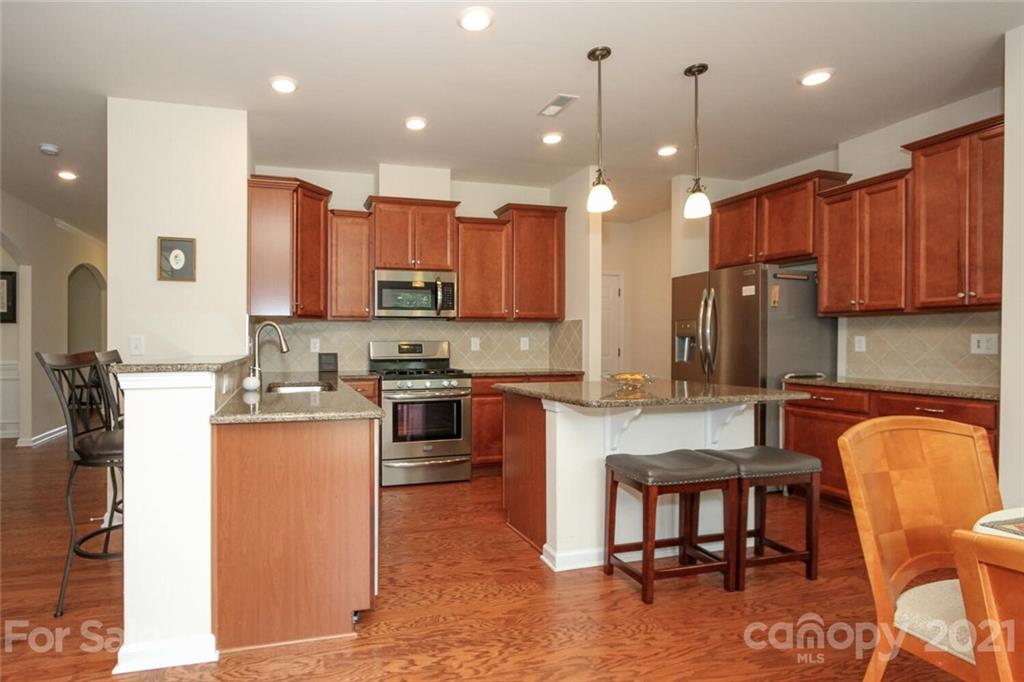 10329 Ebbets Road Charlotte, NC 28273 - Photo 10 of 36 Gallery Image 10