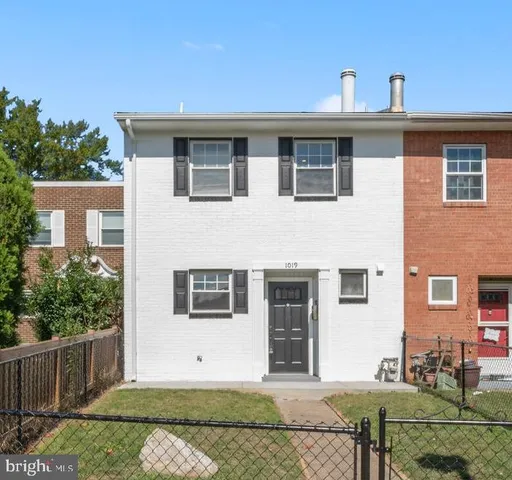 $930,000 | 1019 First Street, Alexandria, VA 22314