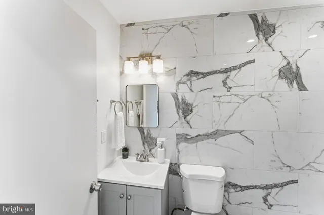 $930,000 | 1019 First Street, Alexandria, VA 22314