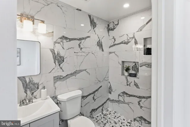 $930,000 | 1019 First Street, Alexandria, VA 22314