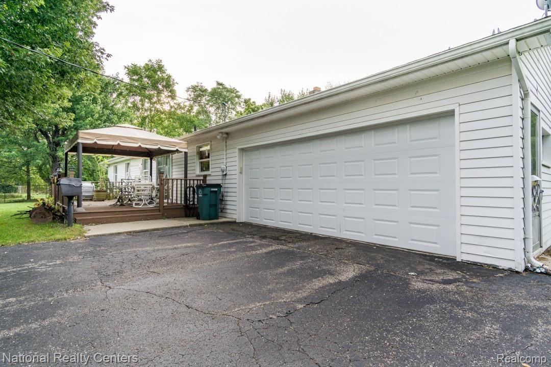 1615 East Wattles Road Troy, MI 48085 - Photo 23 of 25 Attached two car garage