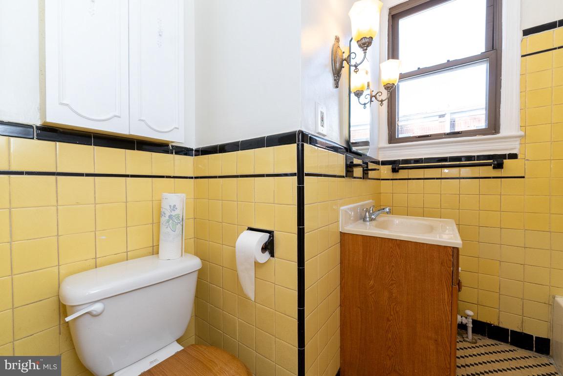 1390 Rittenhouse Street Northwest Washington, DC 20011 - Photo 19 of 39 Gallery Image 19