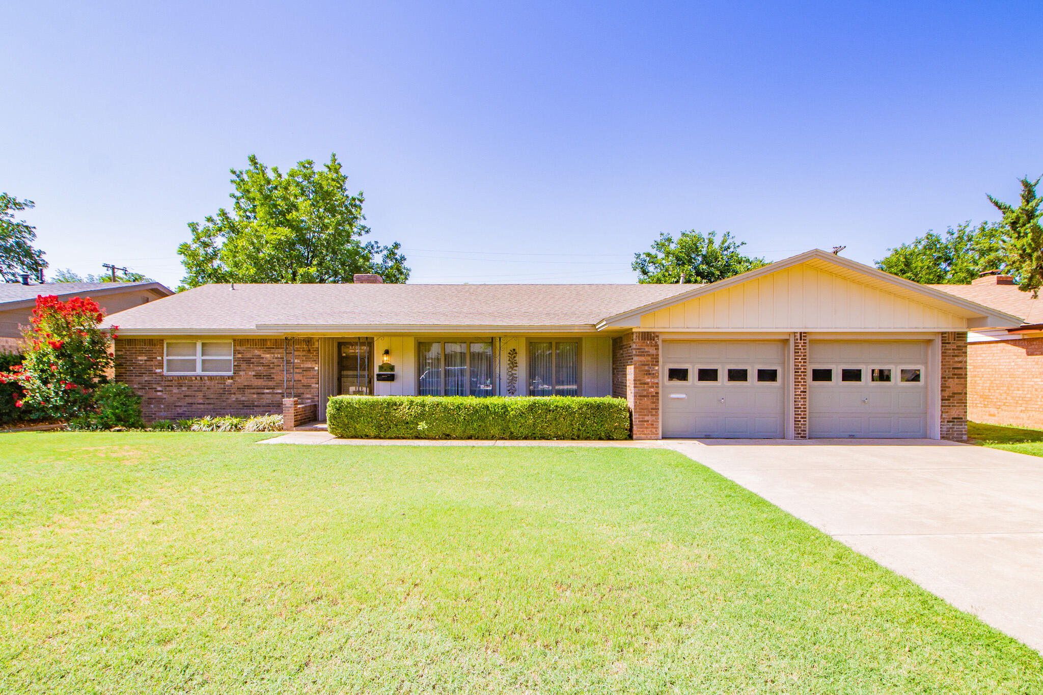 3813 57th Street Lubbock, TX 79413 - Photo 1 of 34 IMG_9401