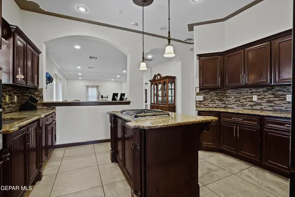 $329,950 | 11505 Ellen Drive, Socorro, TX 79927