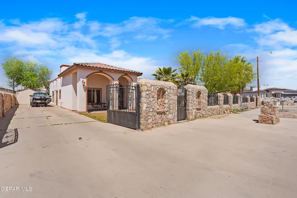$329,950 | 11505 Ellen Drive, Socorro, TX 79927