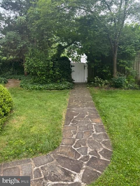 705 Whites Road Lansdale, PA 19446 - Photo 2 of 6