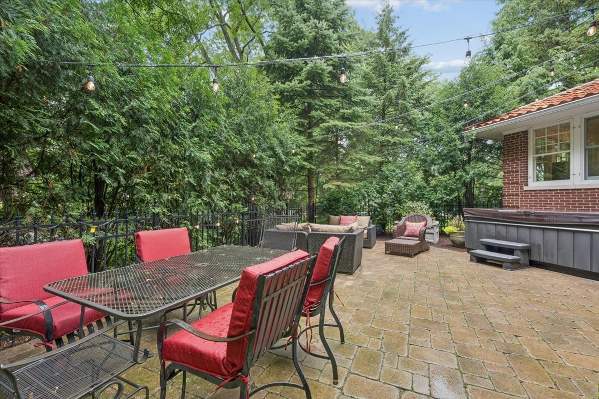 1141 Sheridan Road Wilmette, IL 60091 - Photo 44 of 52