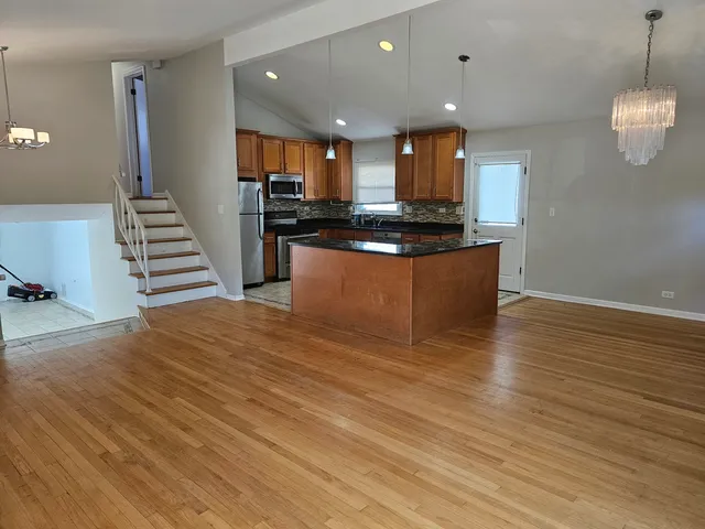 $2,950 | 9924 Crawford Avenue, Skokie, IL 60076