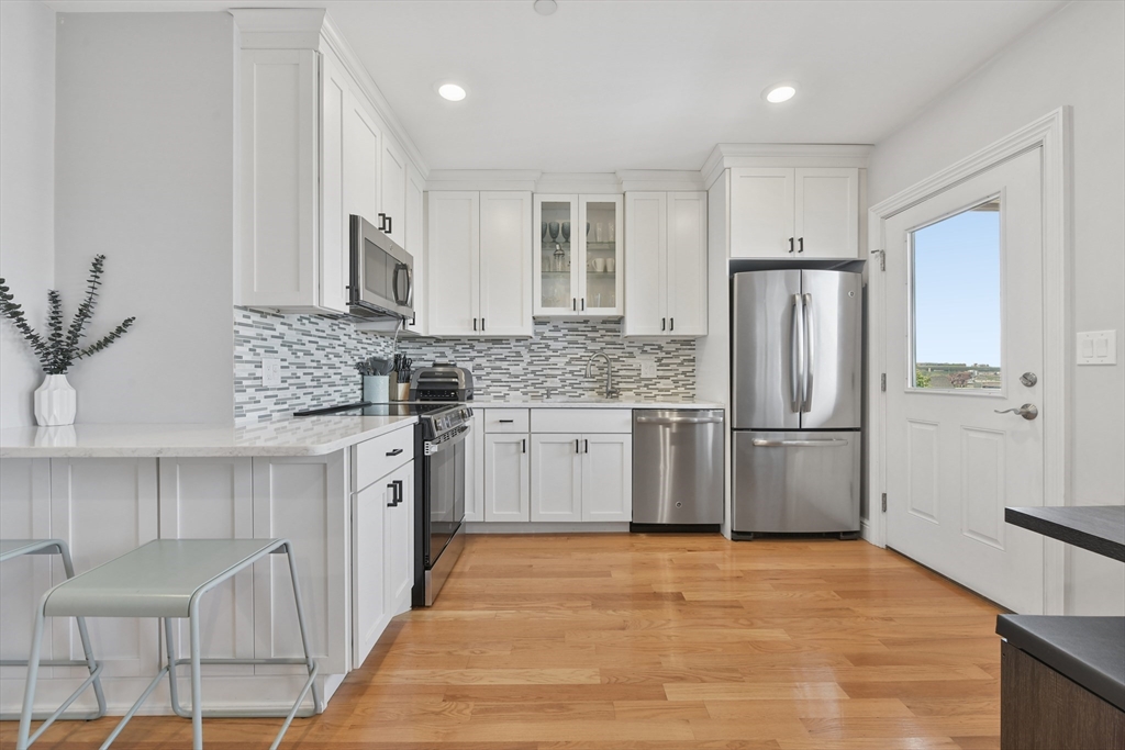 214-216 East Eagle Street, Unit 5 Boston, MA 02128 - Photo 1 of 16