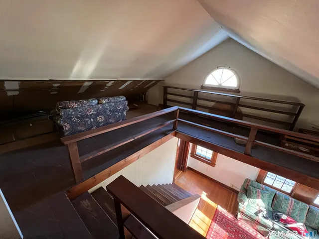 $575,000 | 290 Newtown Turnpike, Weston, CT 06883