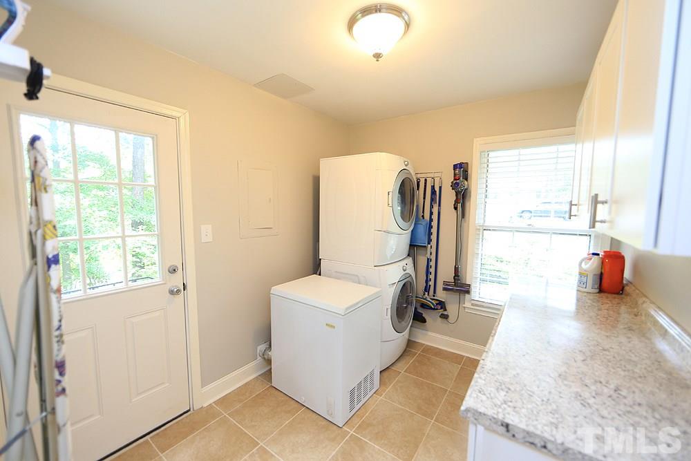7609 Elliot Drive Raleigh, NC 27613 - Photo 8 of 13