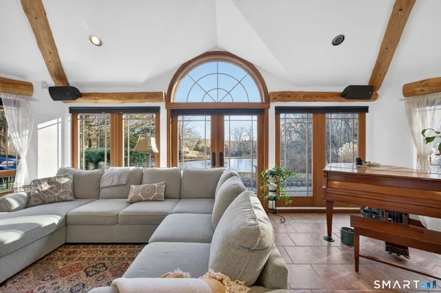 $739,900 | 349 South Bigelow Road, Hampton, CT 06247